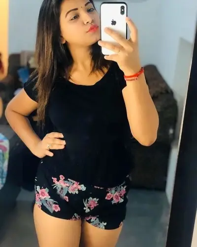 Bada Malhera Escorts